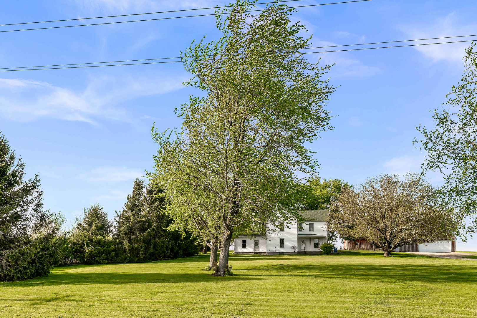 30474 E 325 North Road, Leroy, IL 61752