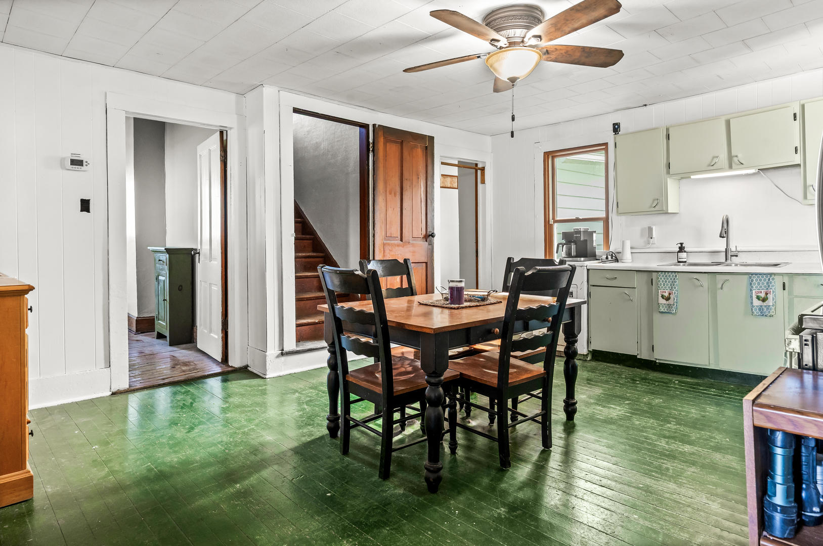 30474 E 325 North Road, Leroy, IL 61752
