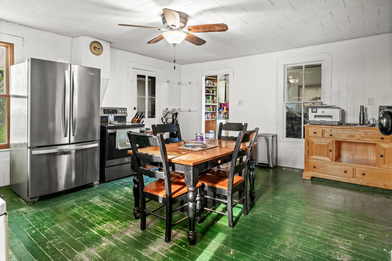 30474 E 325 North Road, Leroy, IL 61752
