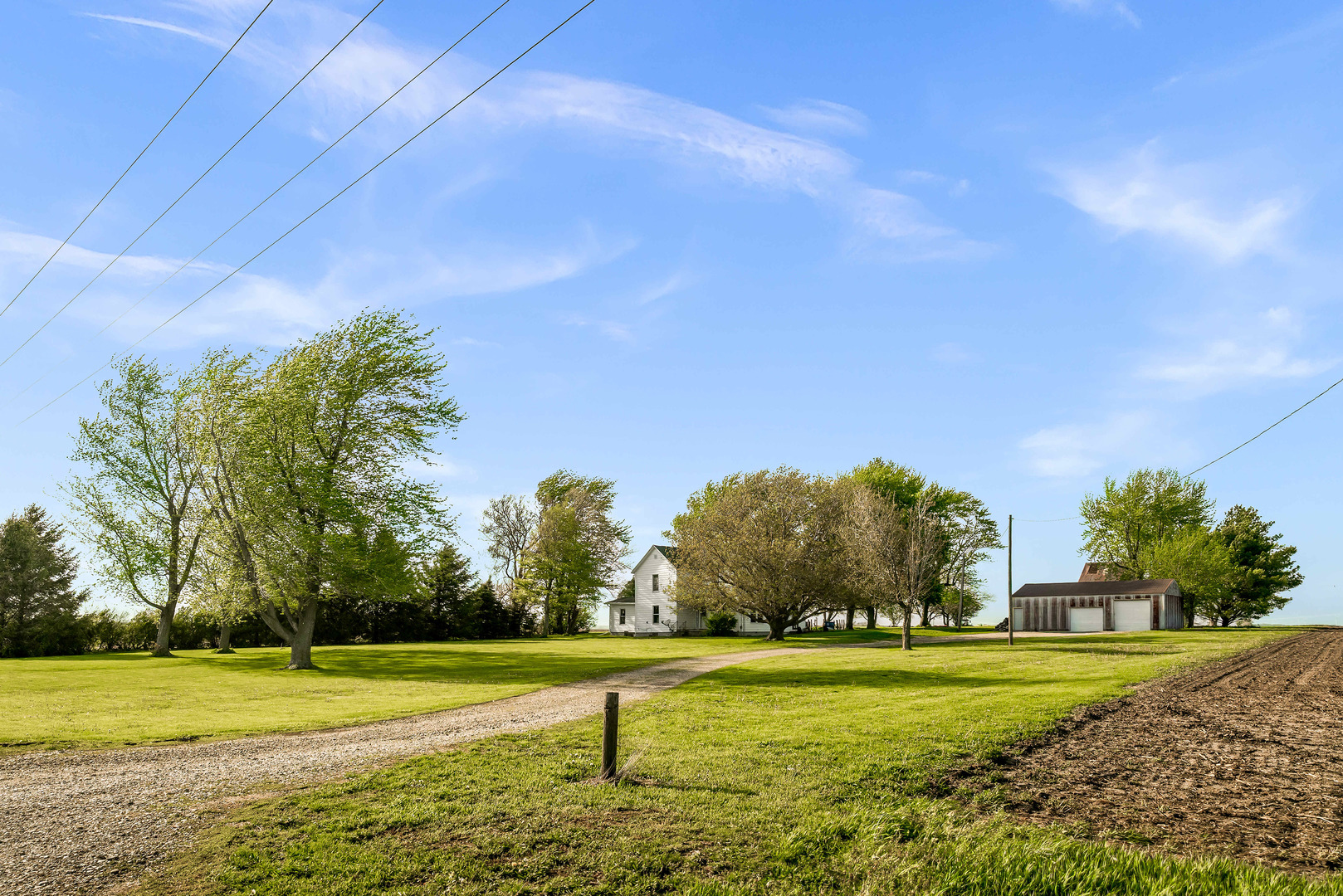 30474 E 325 North Road, Leroy, IL 61752