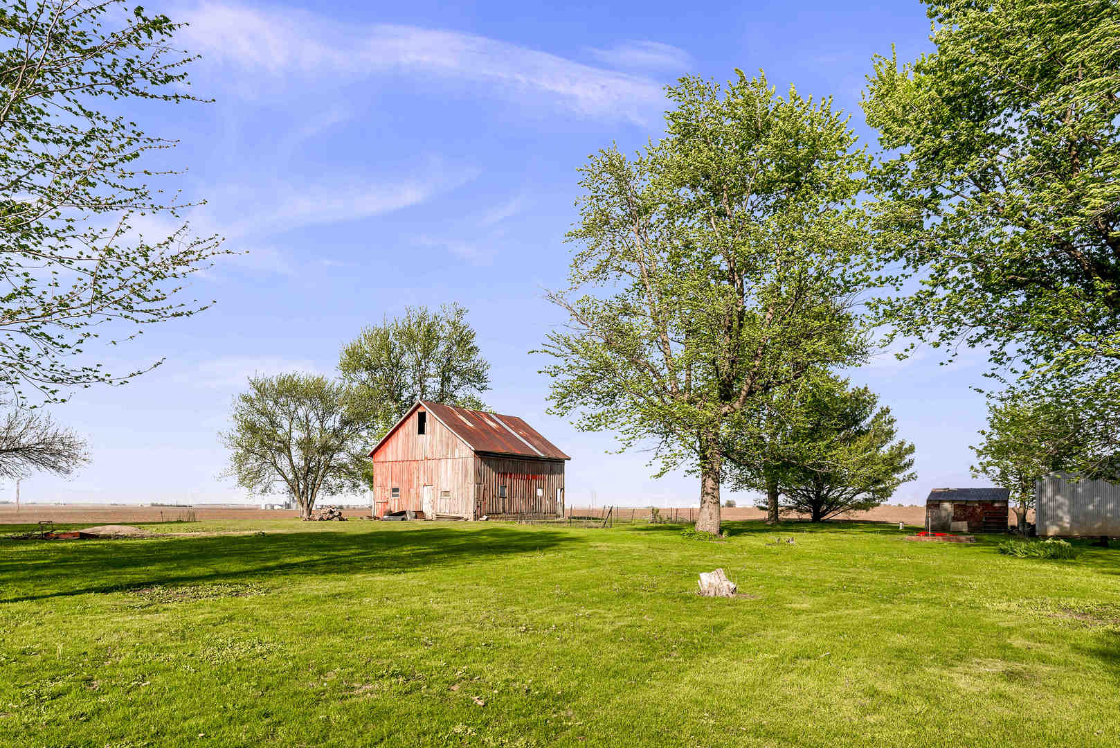 30474 E 325 North Road, Leroy, IL 61752