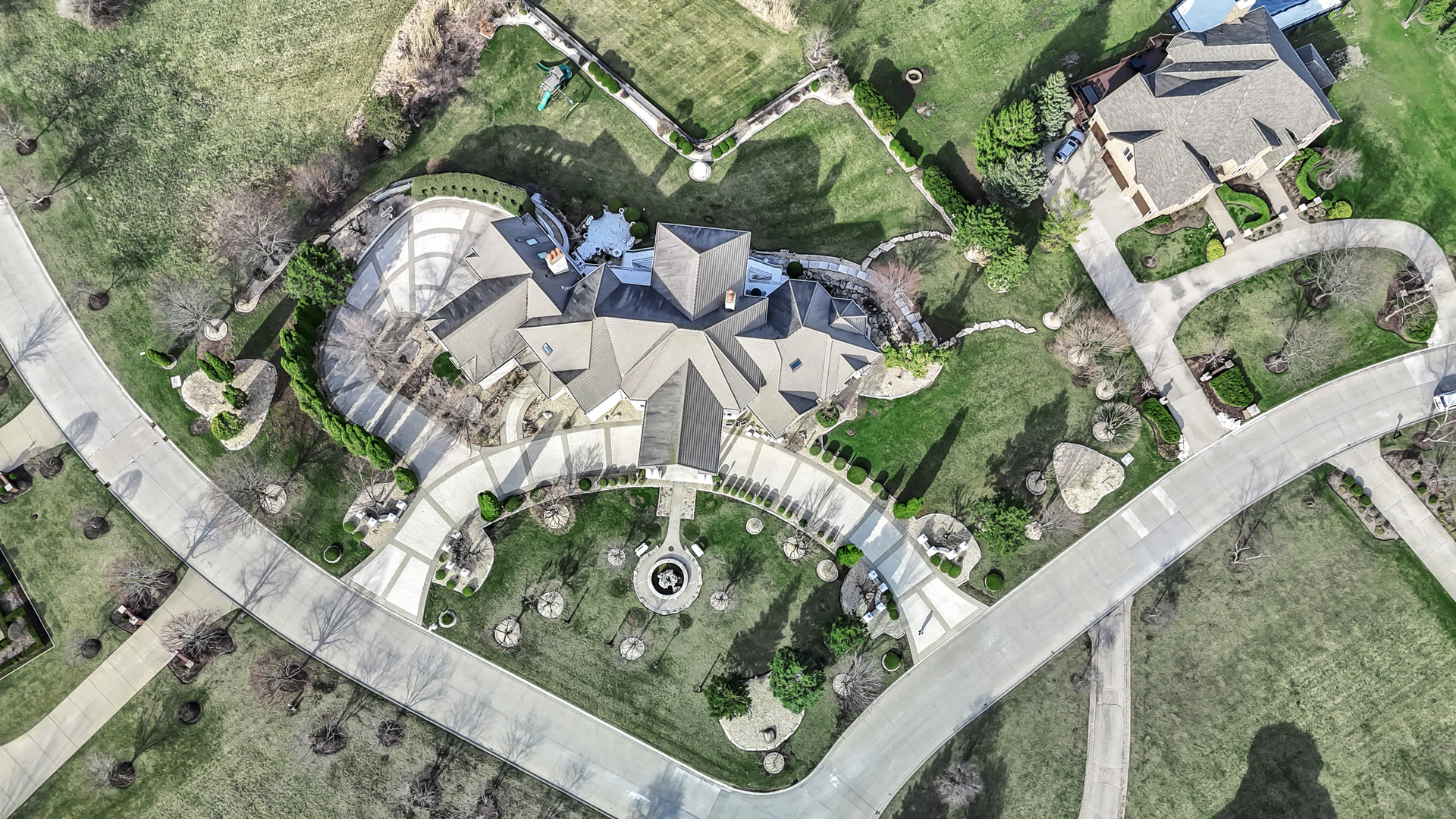 15 Terra Vita Court, South Barrington, IL 60010