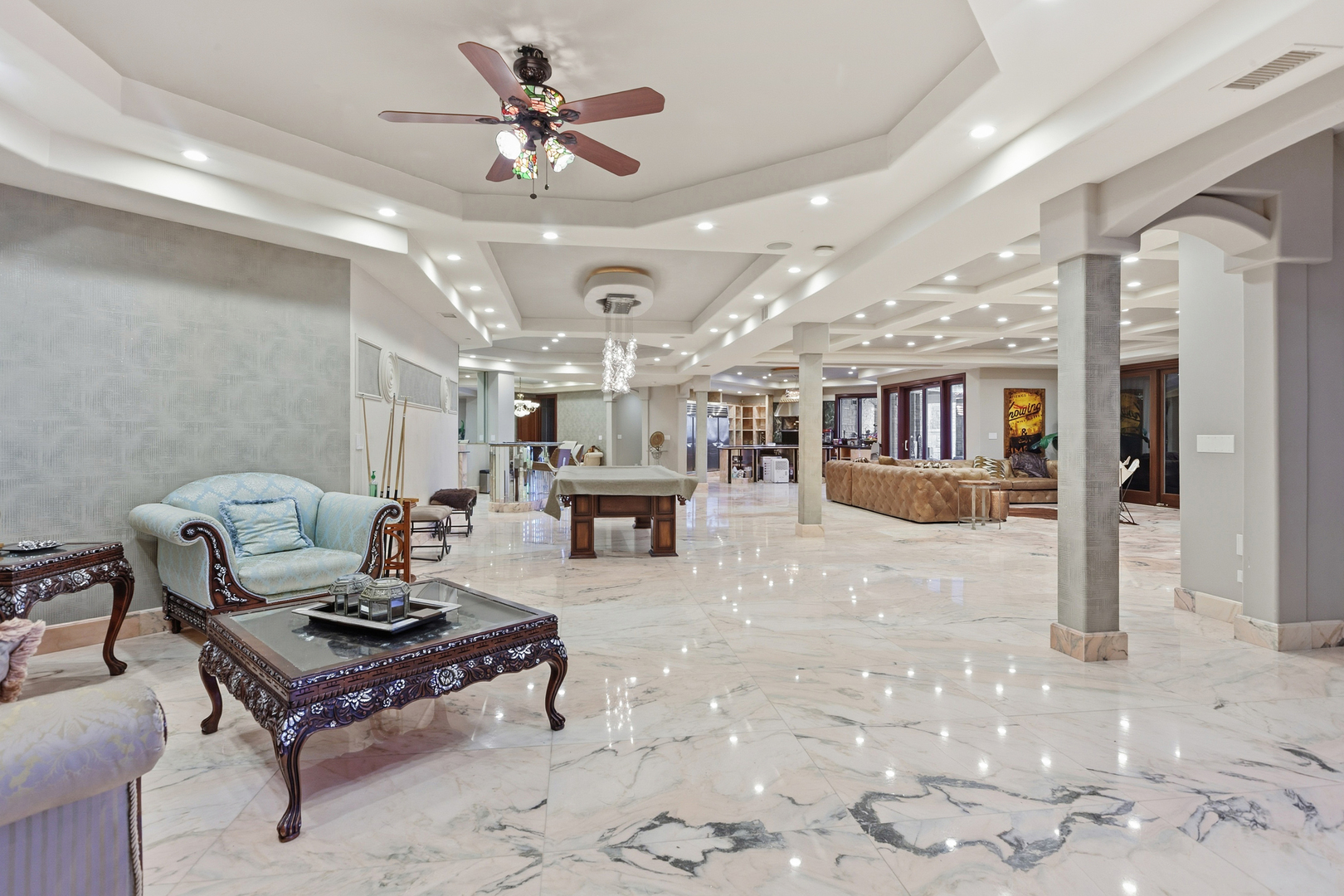 15 Terra Vita Court, South Barrington, IL 60010