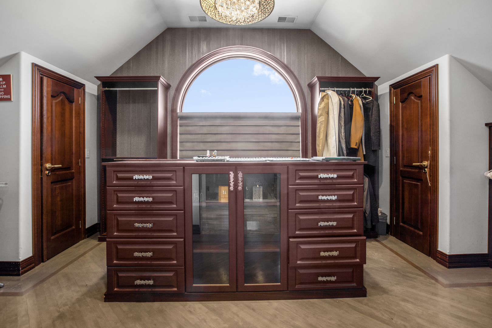 15 Terra Vita Court, South Barrington, IL 60010