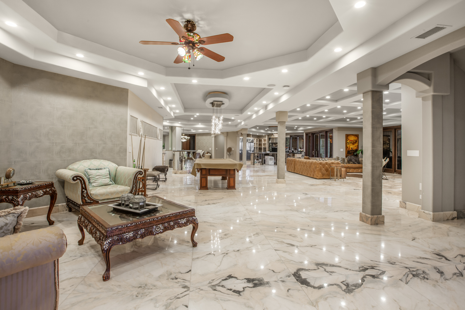 15 Terra Vita Court, South Barrington, IL 60010