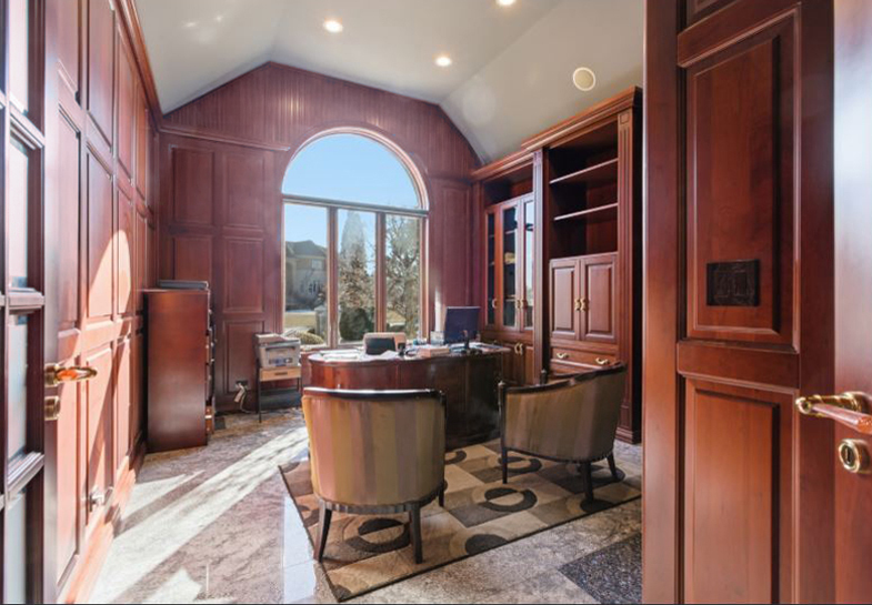 15 Terra Vita Court, South Barrington, IL 60010