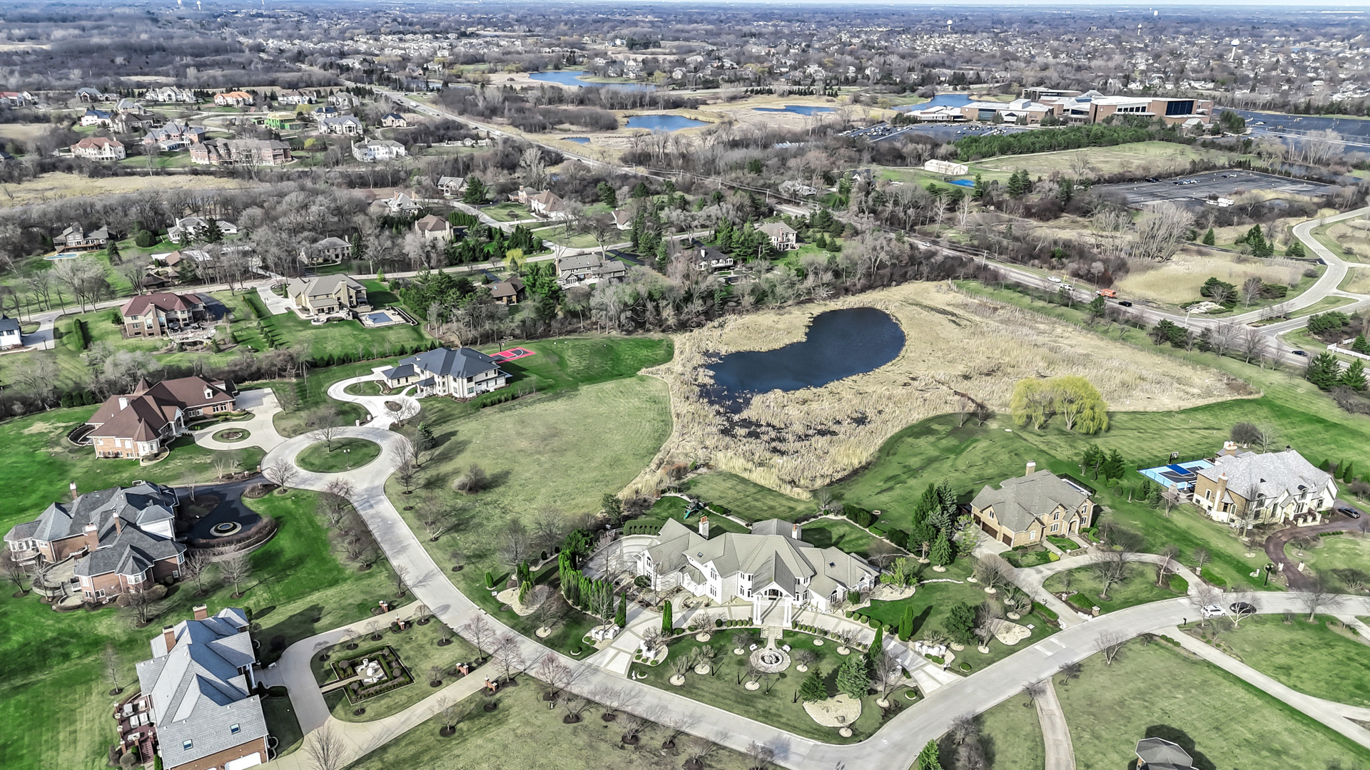 15 Terra Vita Court, South Barrington, IL 60010