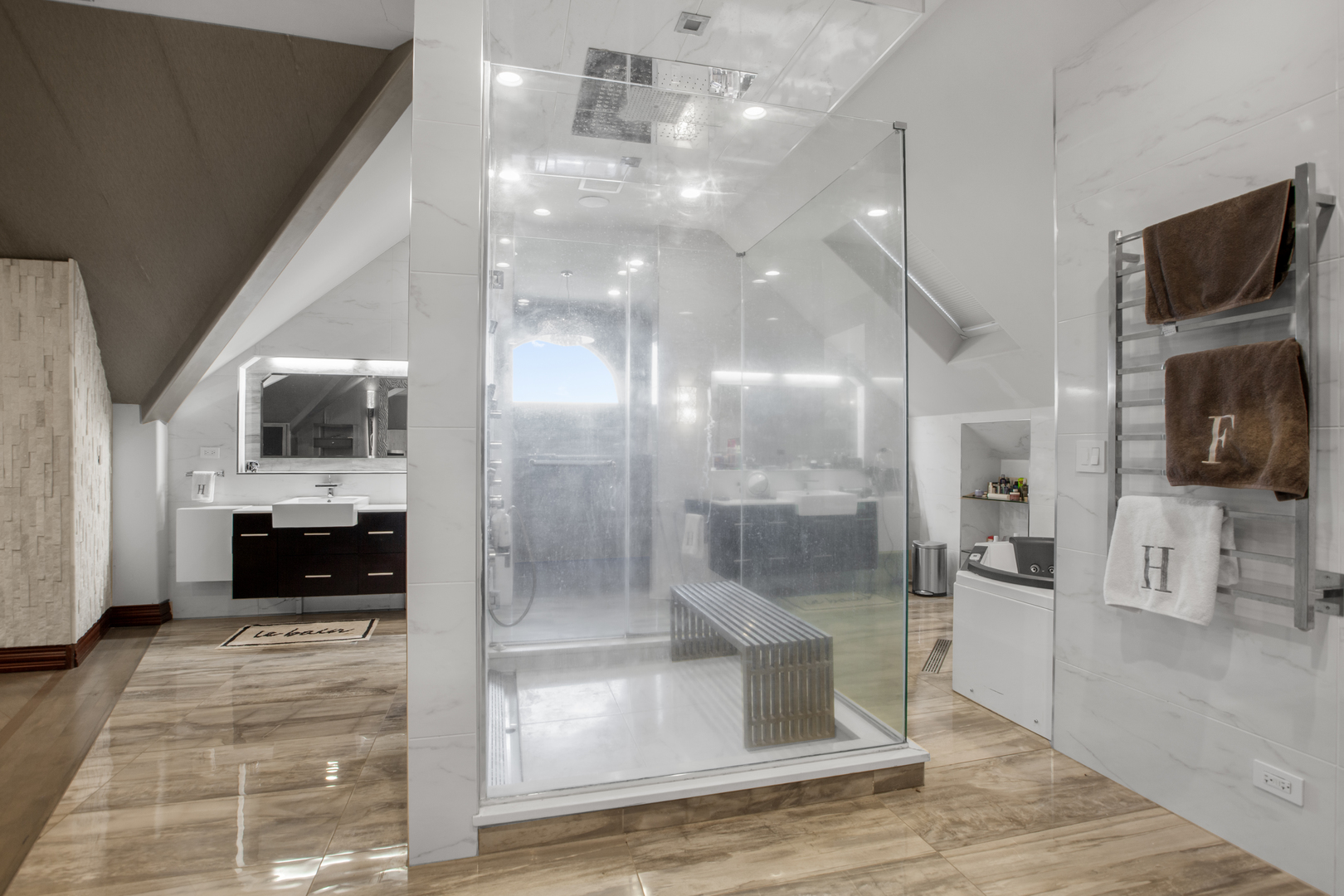 15 Terra Vita Court, South Barrington, IL 60010