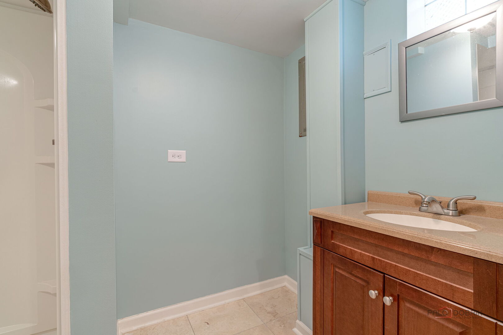 225 Stratford Road, Des Plaines, IL 60016