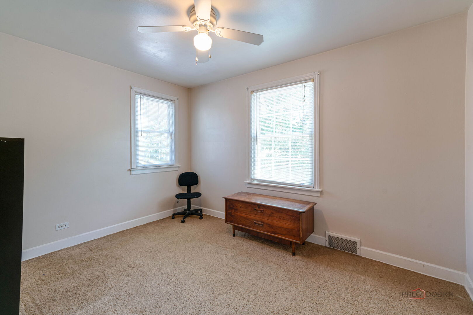 225 Stratford Road, Des Plaines, IL 60016