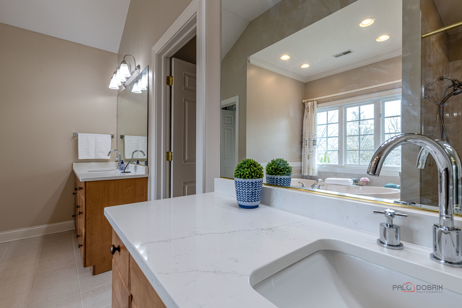 21962 N Tall Oaks Court, Kildeer, IL 60047