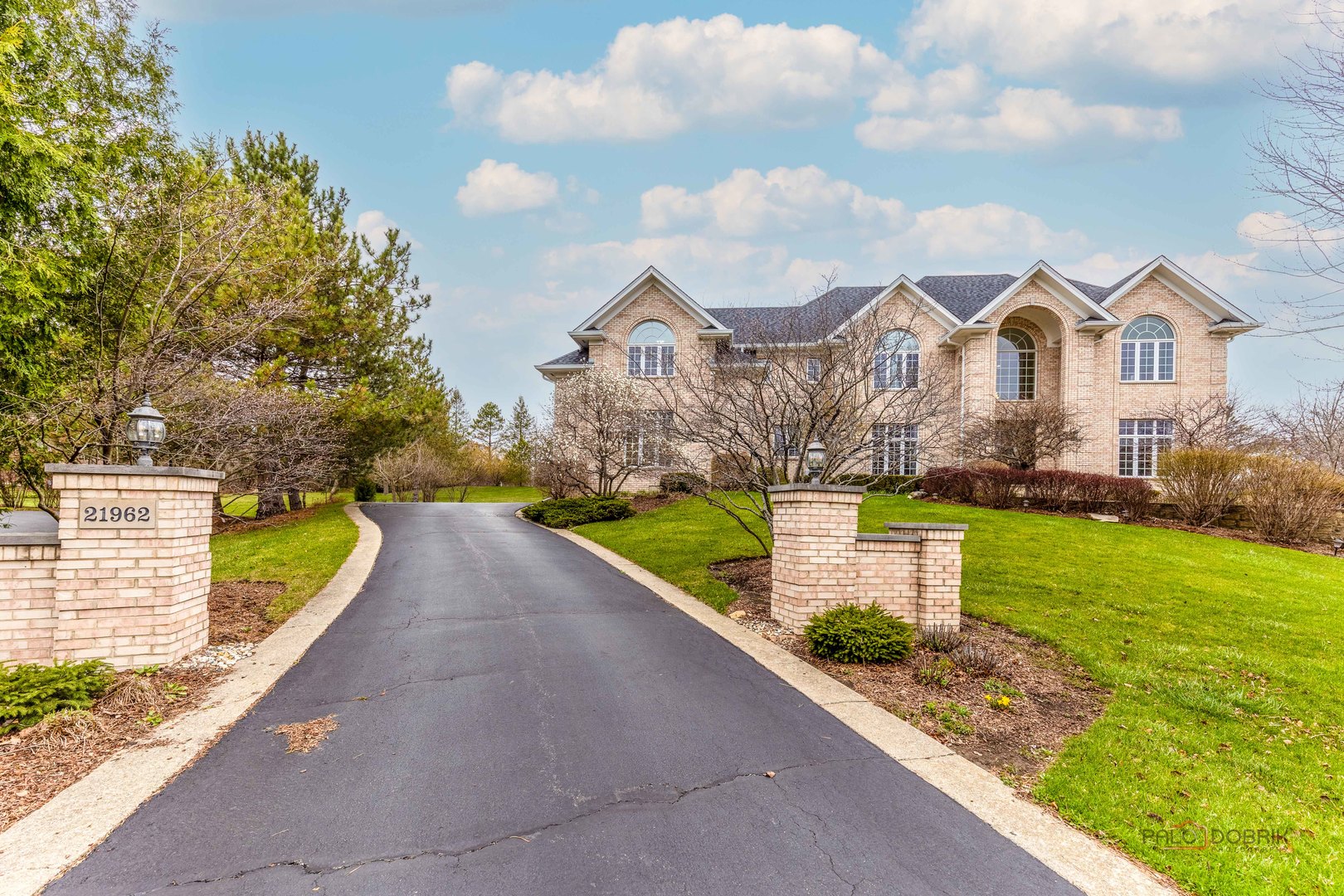 21962 N Tall Oaks Court, Kildeer, IL 60047