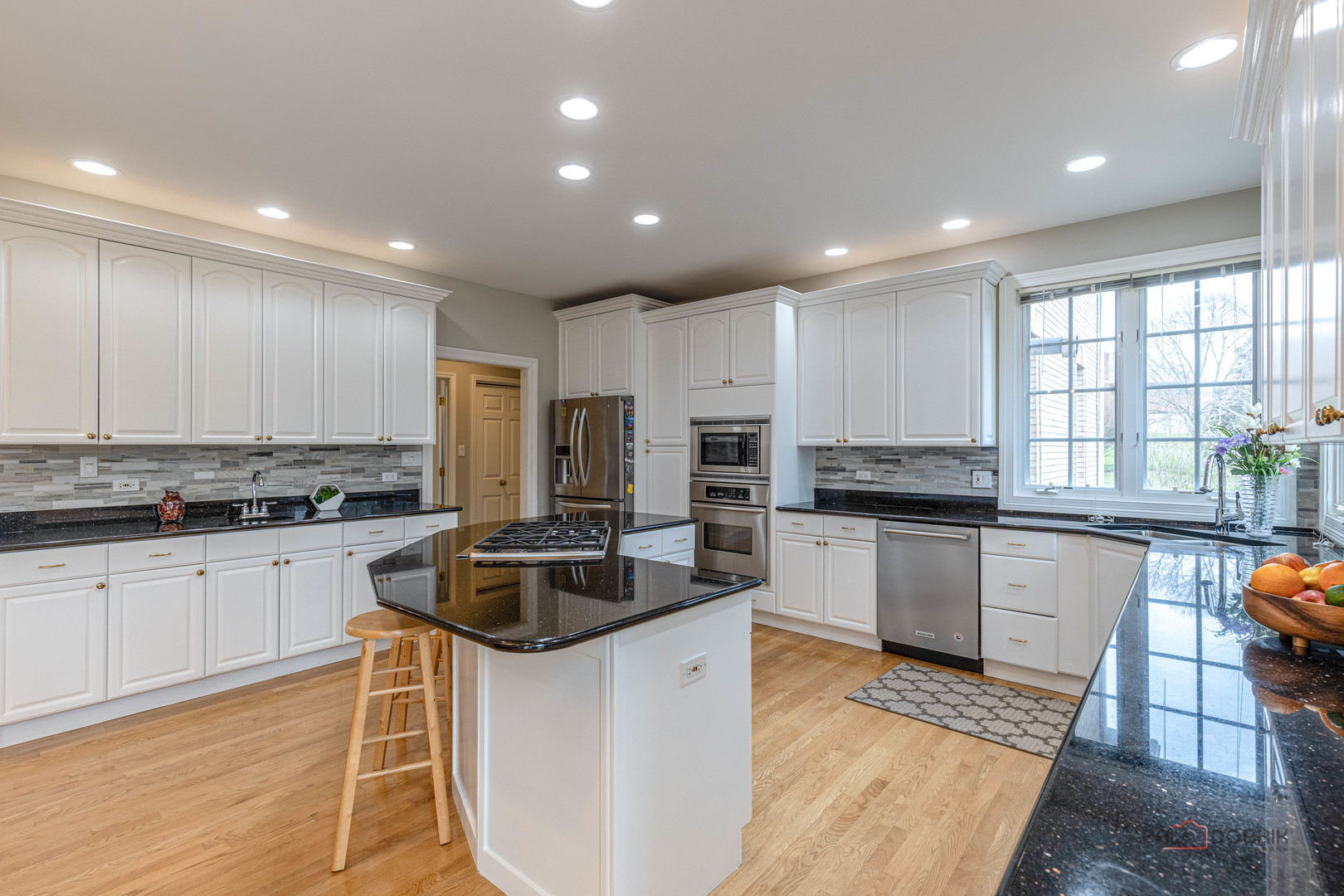 21962 N Tall Oaks Court, Kildeer, IL 60047