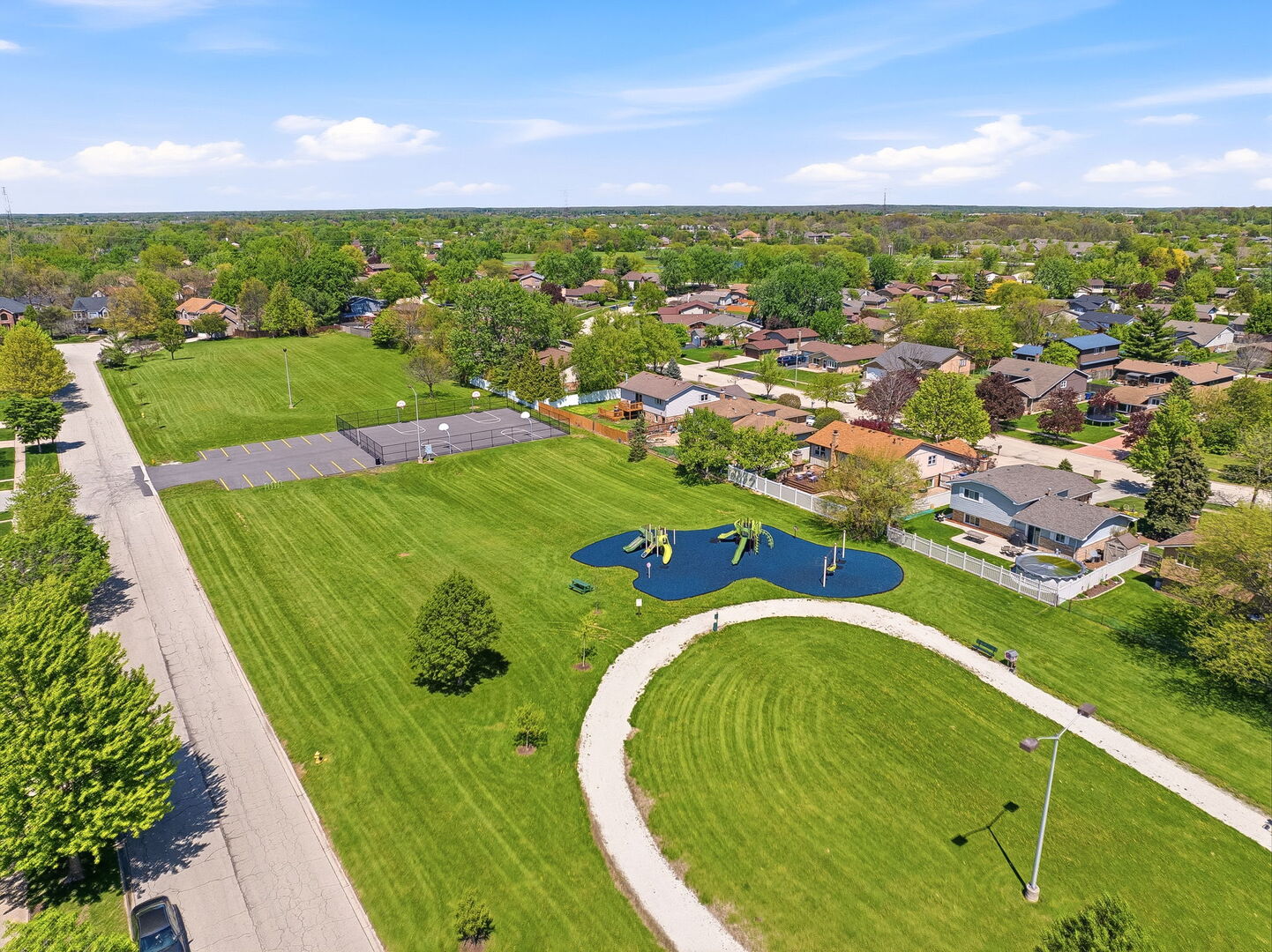 13764 W Deervalley Drive, Homer Glen, IL 60491