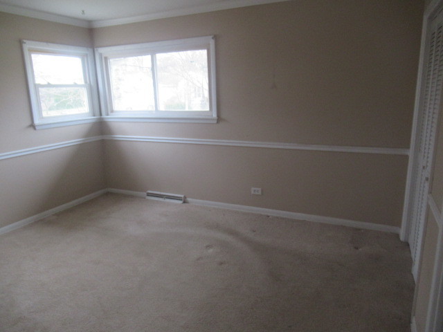 1004 Jenkisson Avenue, Lake Bluff, IL 60044