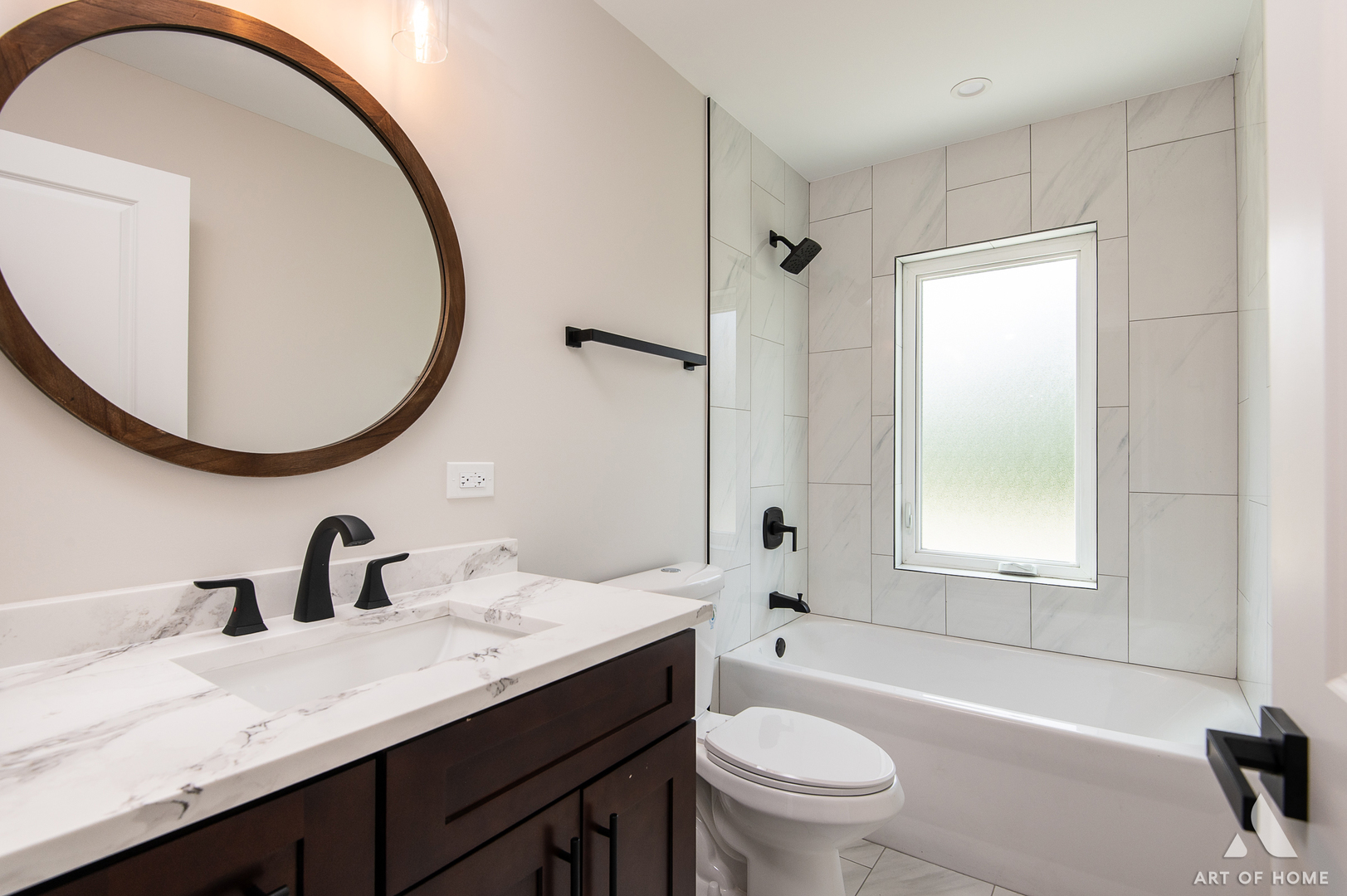 7957 W 73 Place, Bridgeview, IL 60455