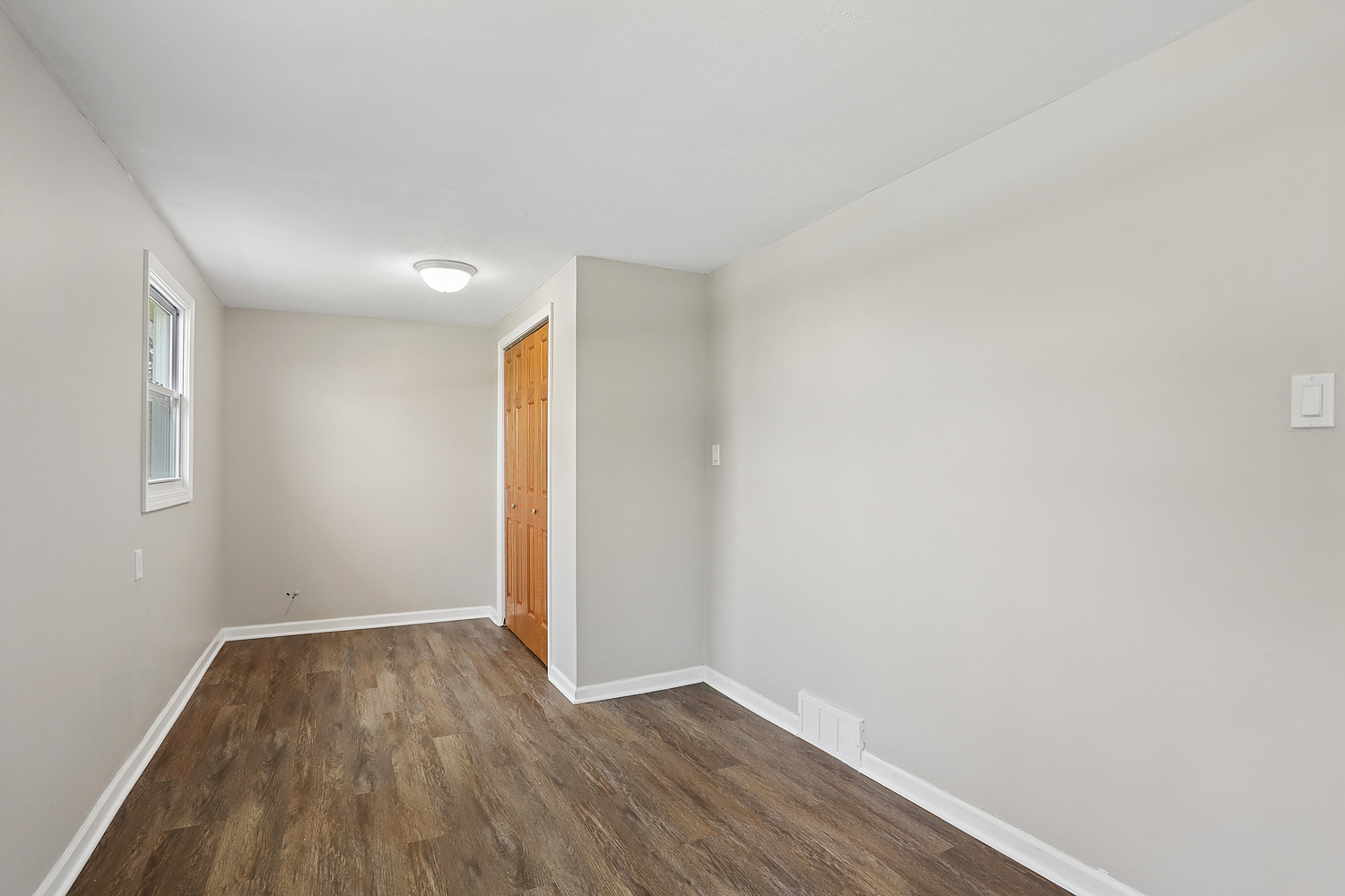 1161 W Frank Street, Beecher, IL 60401