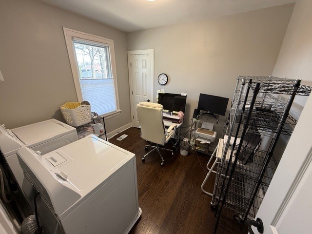 121 N Princeton Avenue, Villa Park, IL 60181