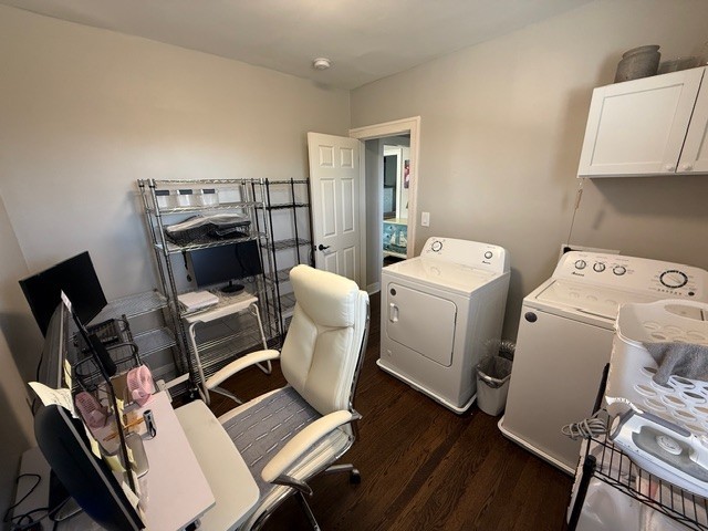 121 N Princeton Avenue, Villa Park, IL 60181