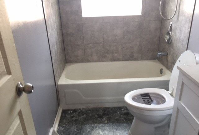 725 E 152nd Street, Phoenix, IL 60426