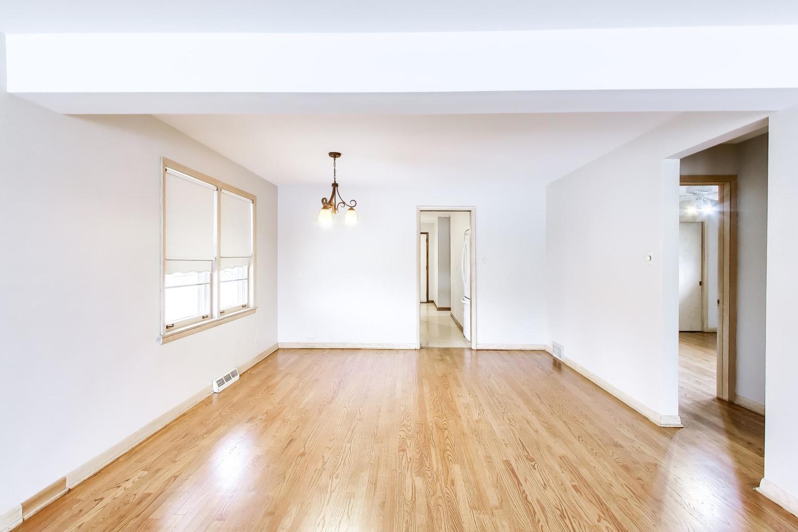 10108 Kilpatrick Avenue, Oak Lawn, IL 60453