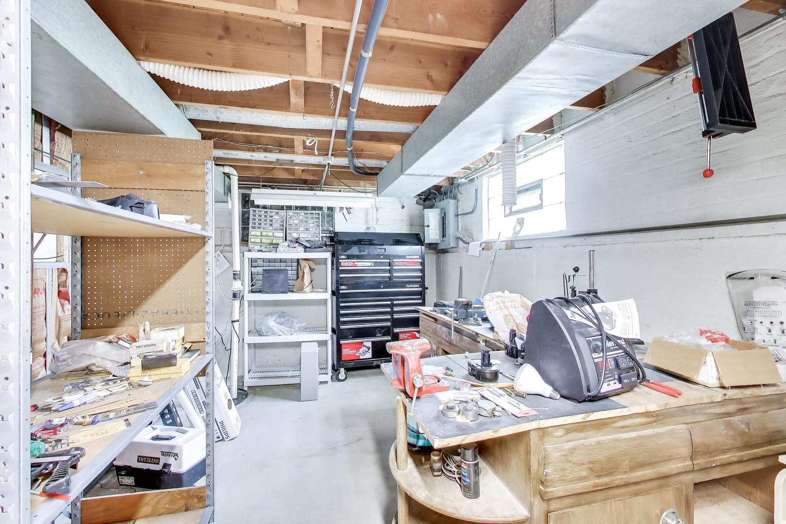 10108 Kilpatrick Avenue, Oak Lawn, IL 60453