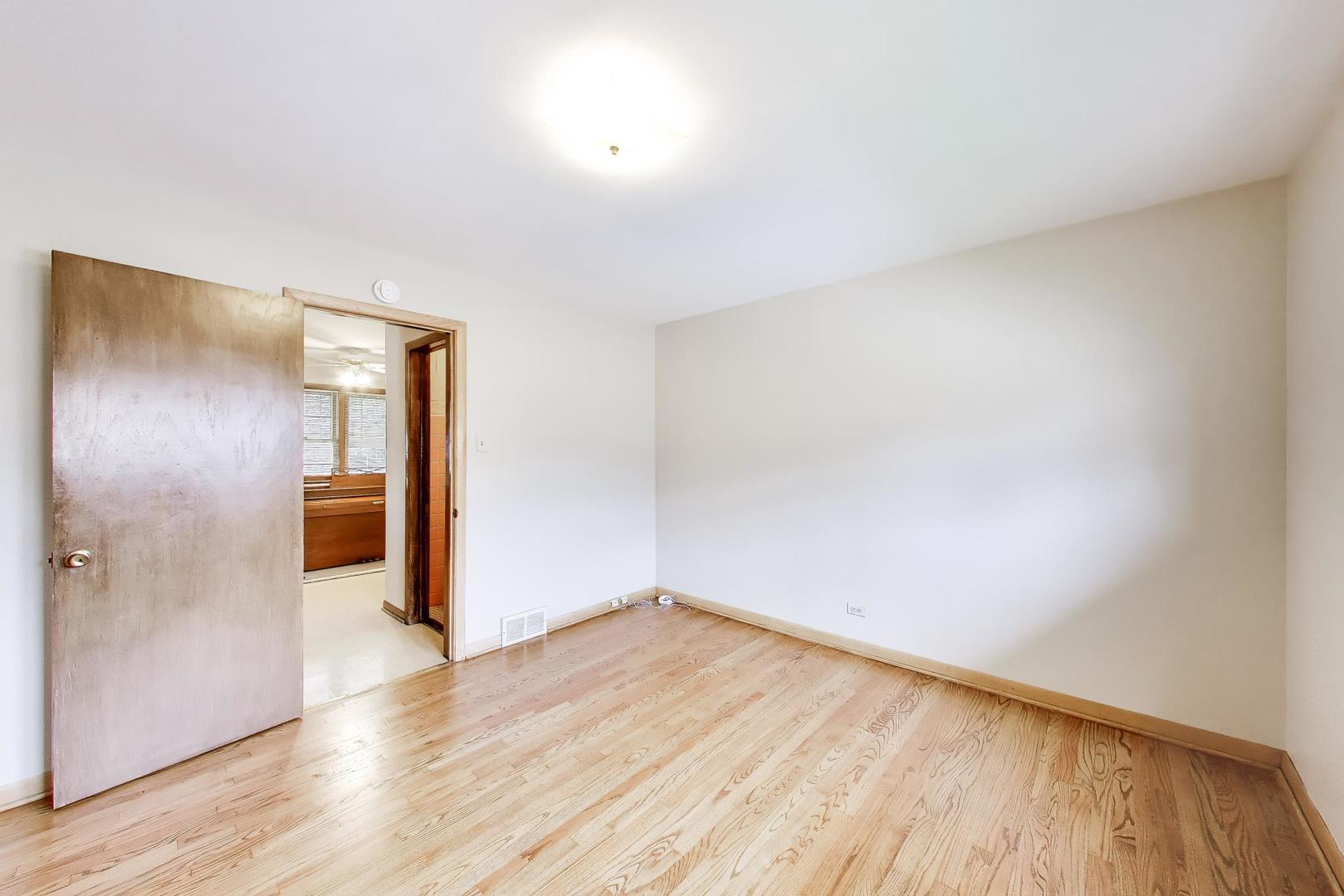 10108 Kilpatrick Avenue, Oak Lawn, IL 60453