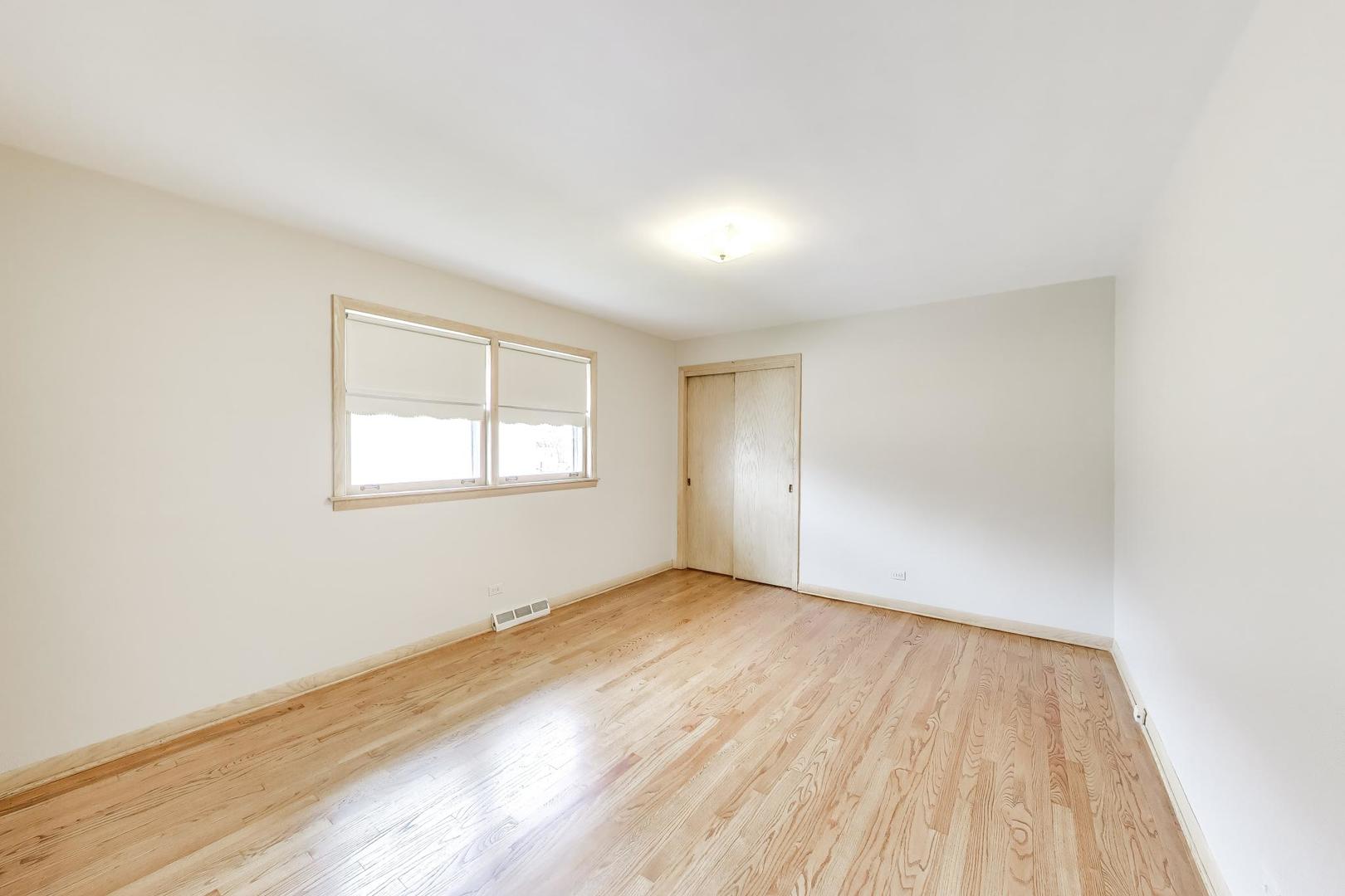 10108 Kilpatrick Avenue, Oak Lawn, IL 60453