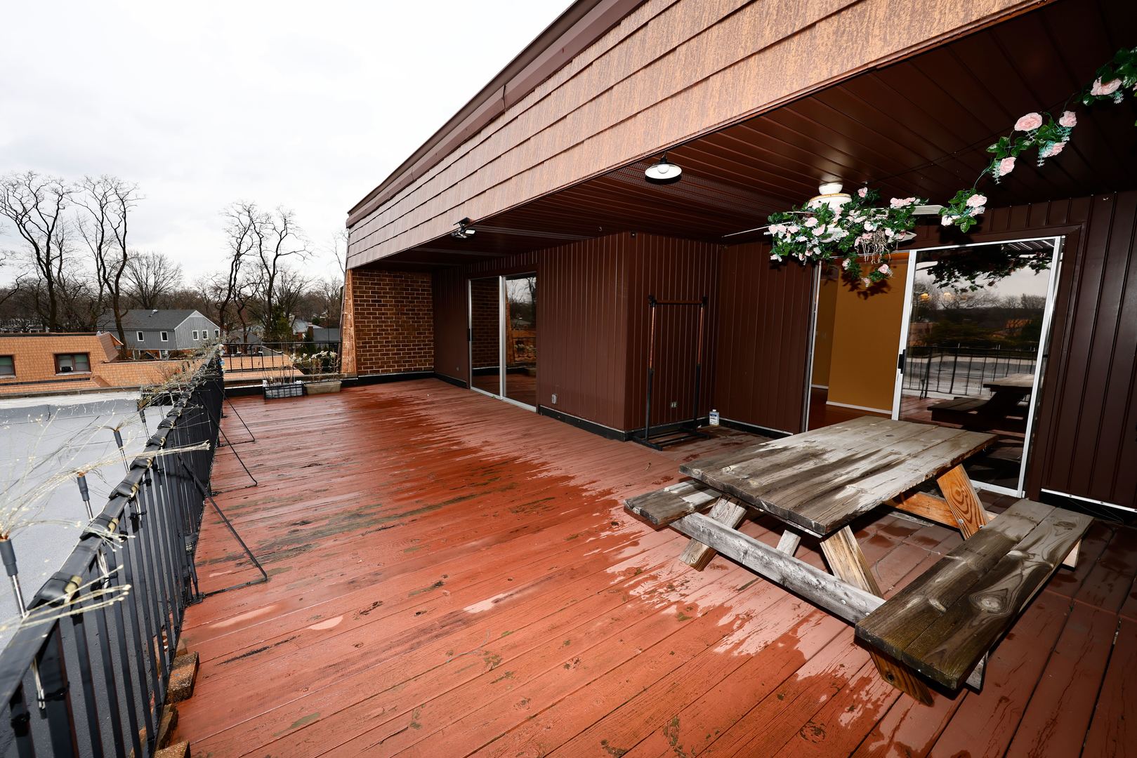 3950 Dundee Road #302, Northbrook, IL 60062