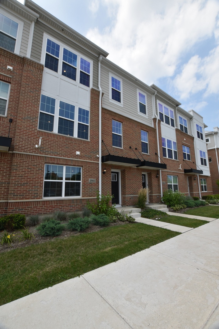 Naperville, IL 60564