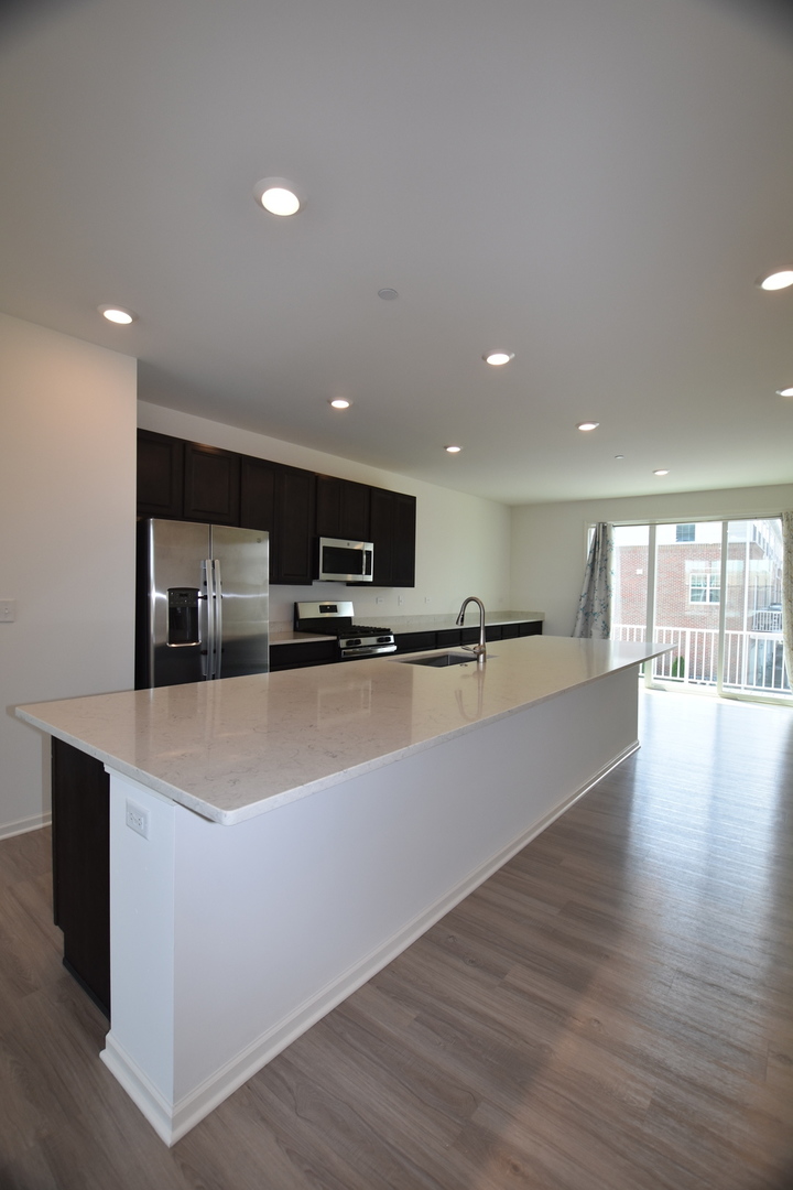 Naperville, IL 60564