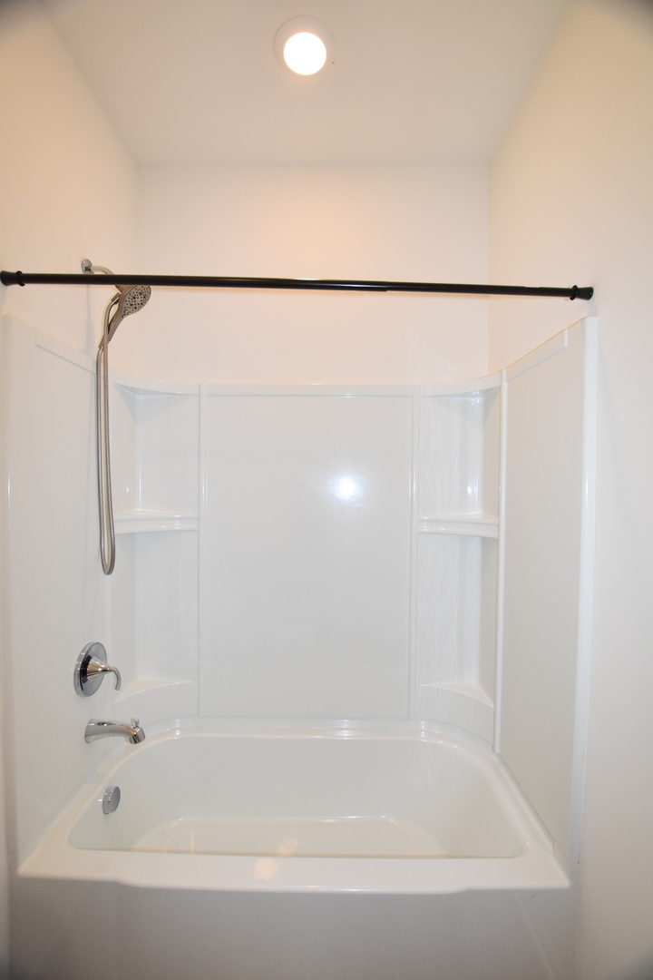 Naperville, IL 60564