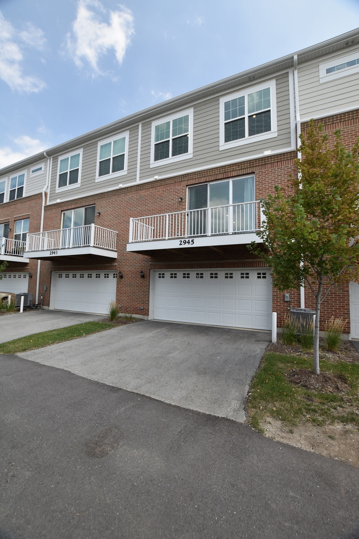 Naperville, IL 60564