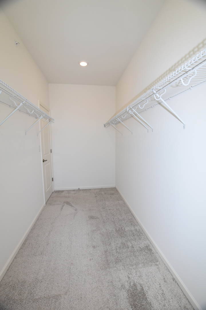 Naperville, IL 60564