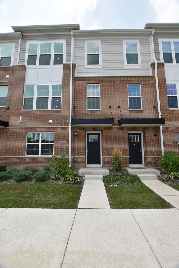 Naperville, IL 60564