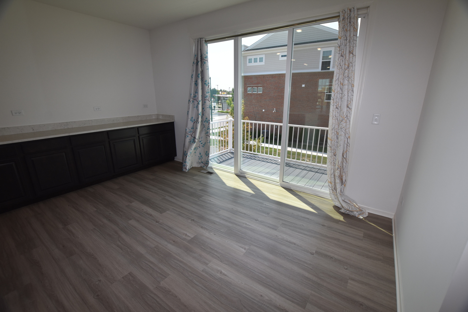 Naperville, IL 60564