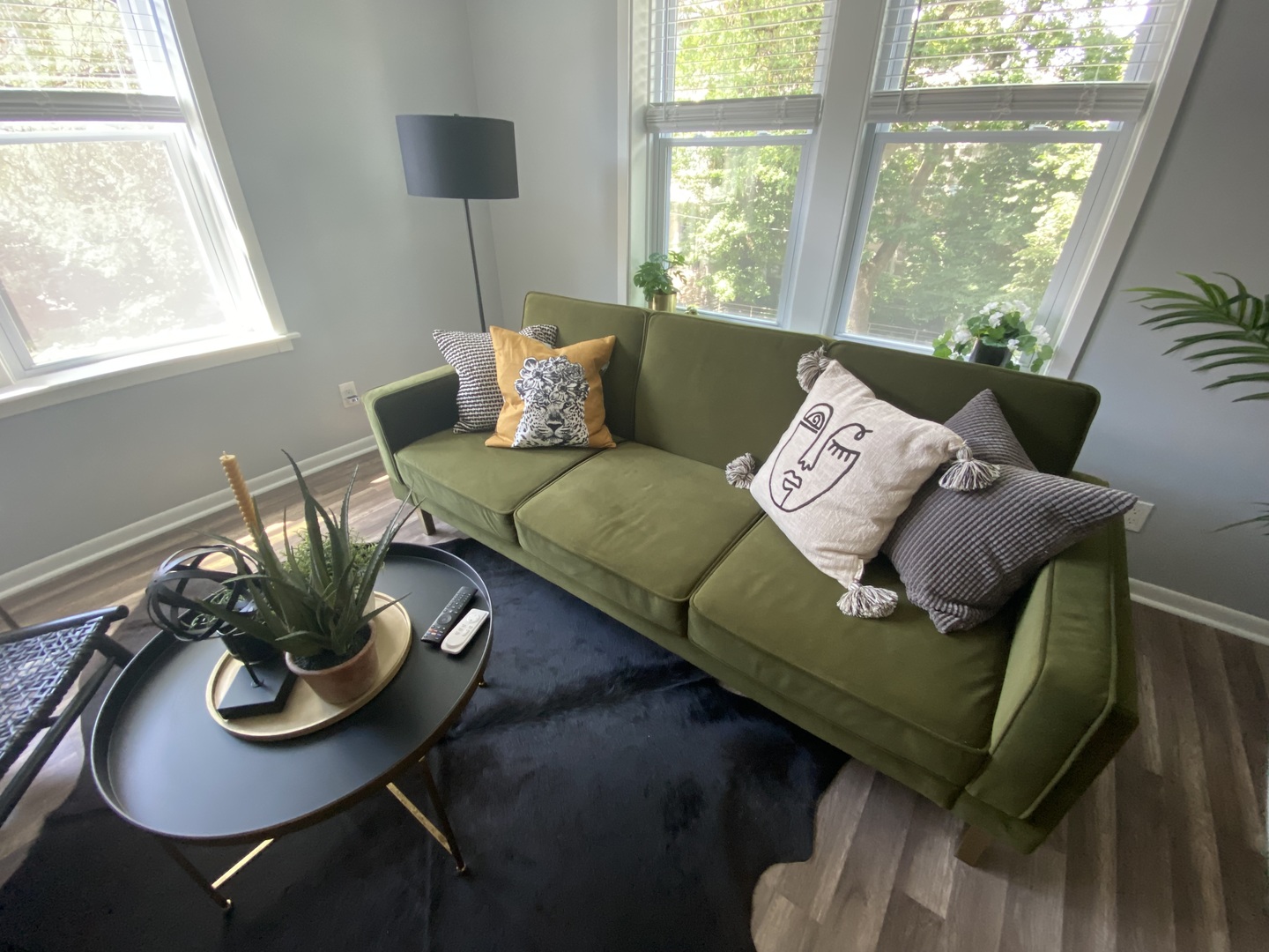 1931 N Howe Street #2W, Chicago, IL 60614