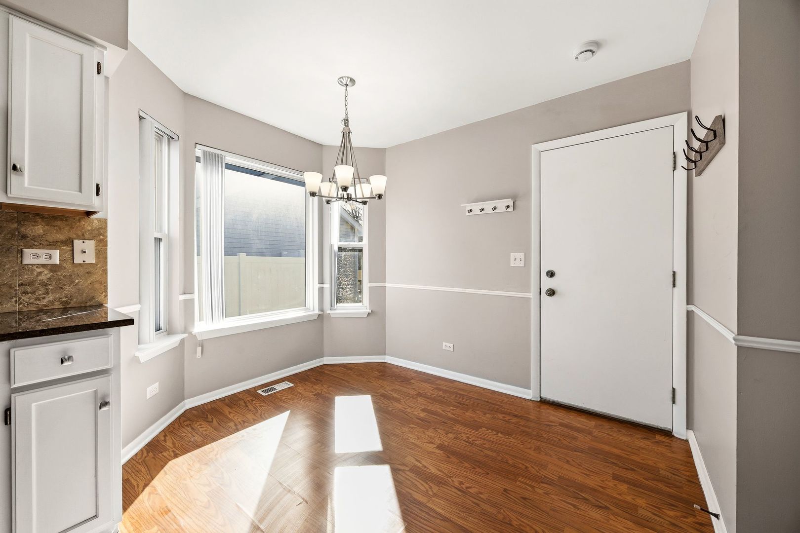 5 Longview Court, South Elgin, IL 60177