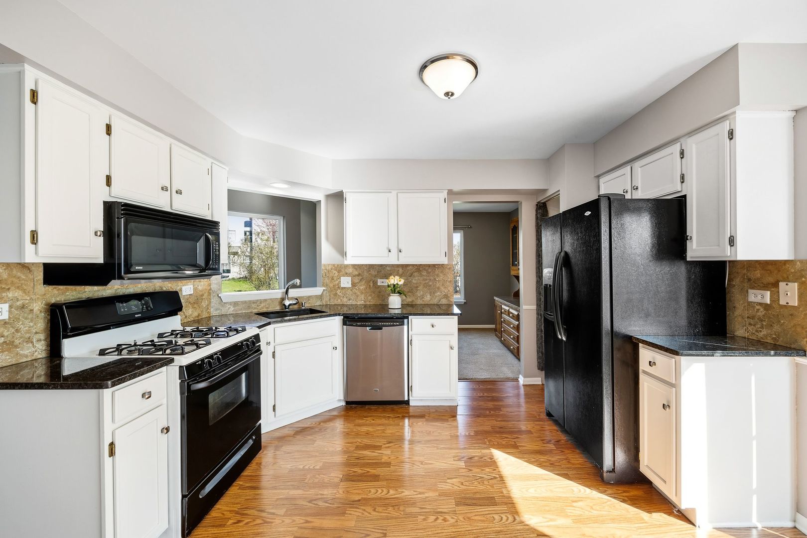 5 Longview Court, South Elgin, IL 60177