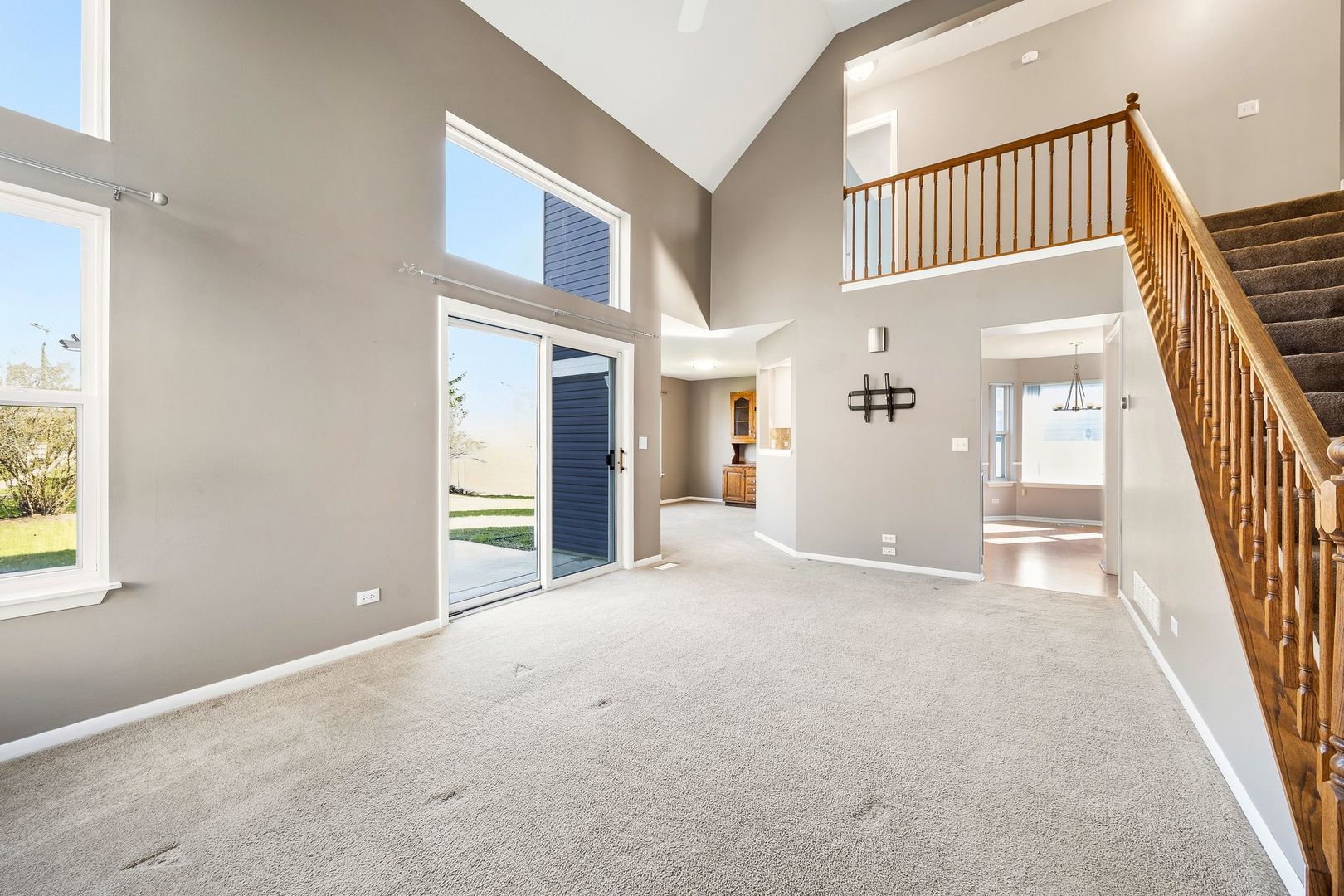 5 Longview Court, South Elgin, IL 60177