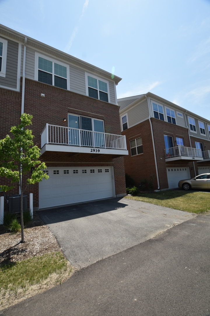 Naperville, IL 60564