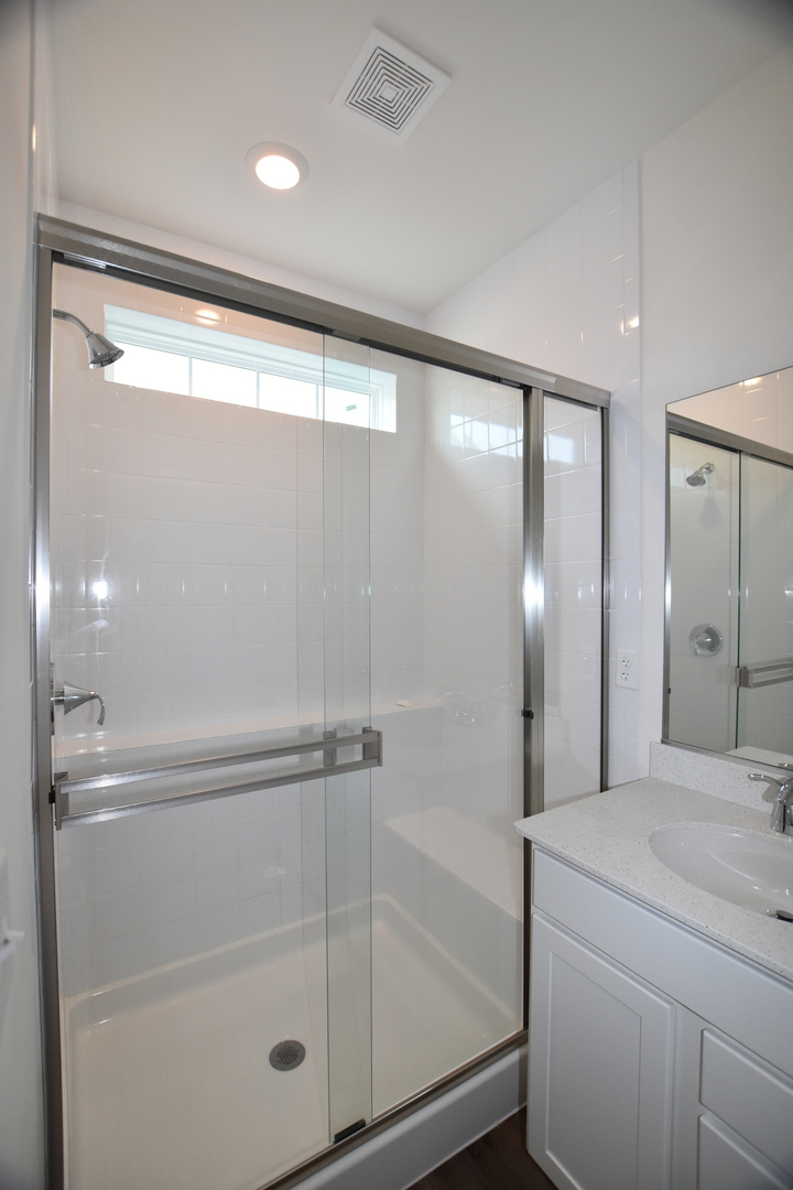 Naperville, IL 60564