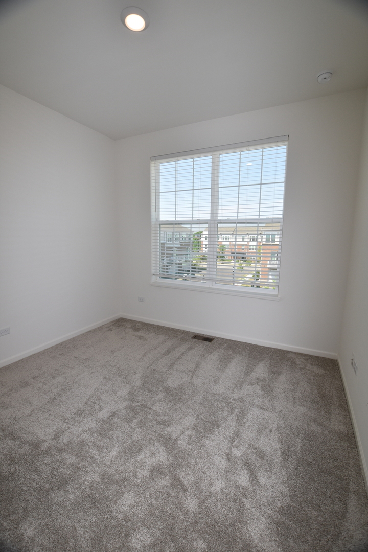 Naperville, IL 60564