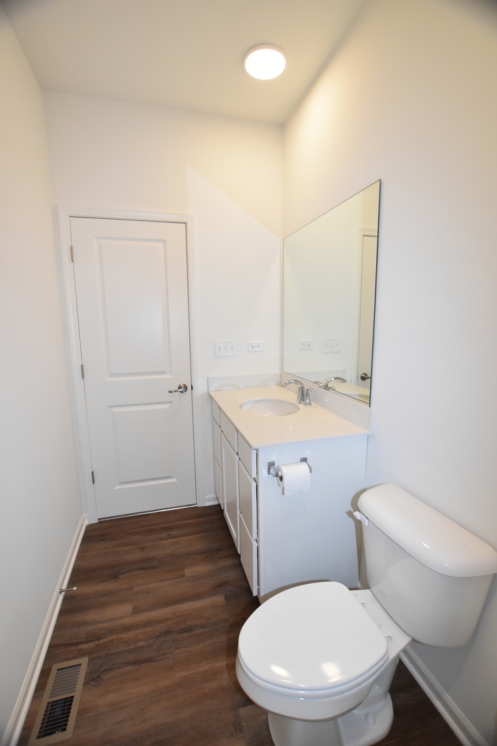 Naperville, IL 60564