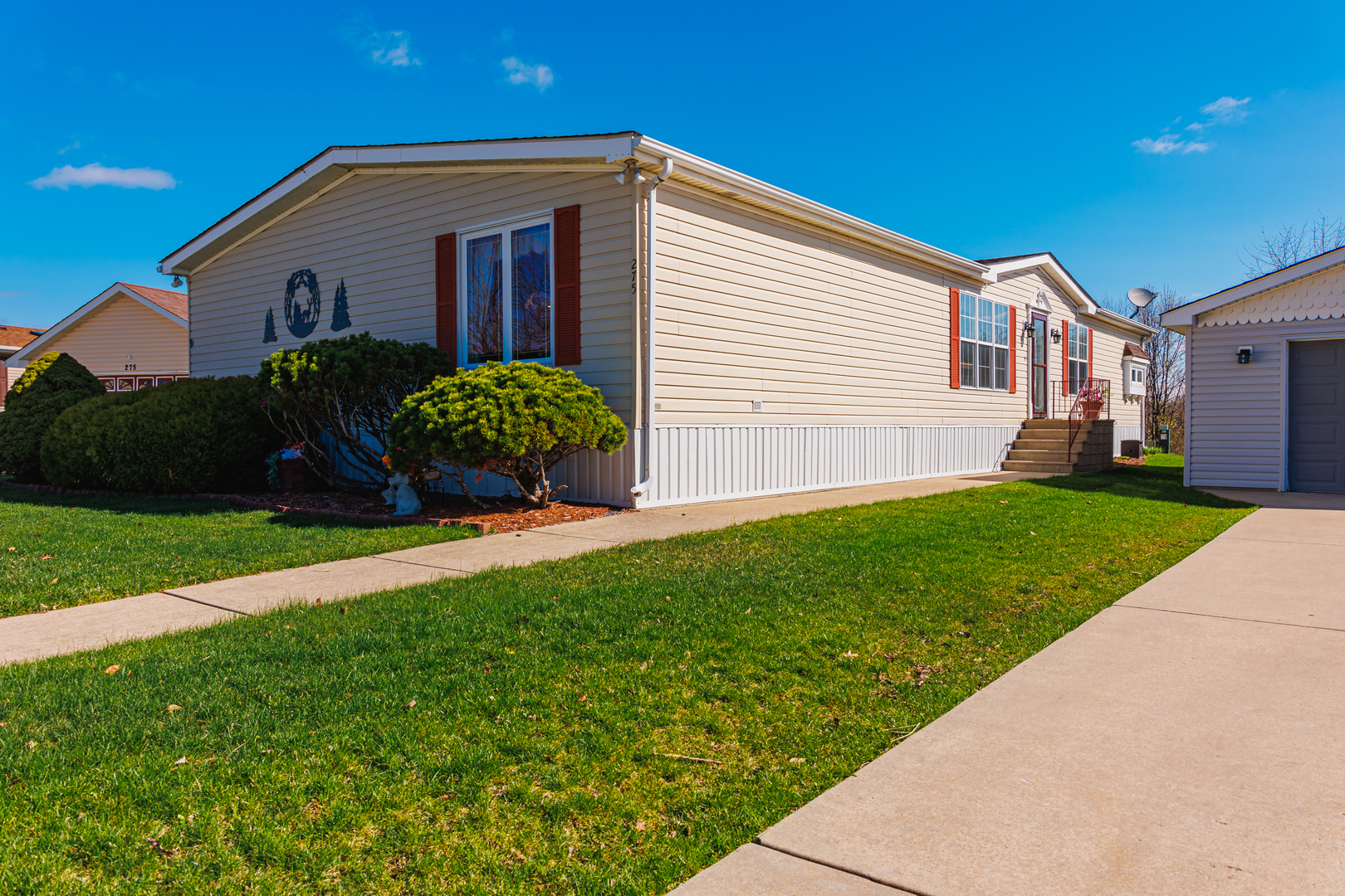 275 Tulip Circle, Matteson, IL 60443