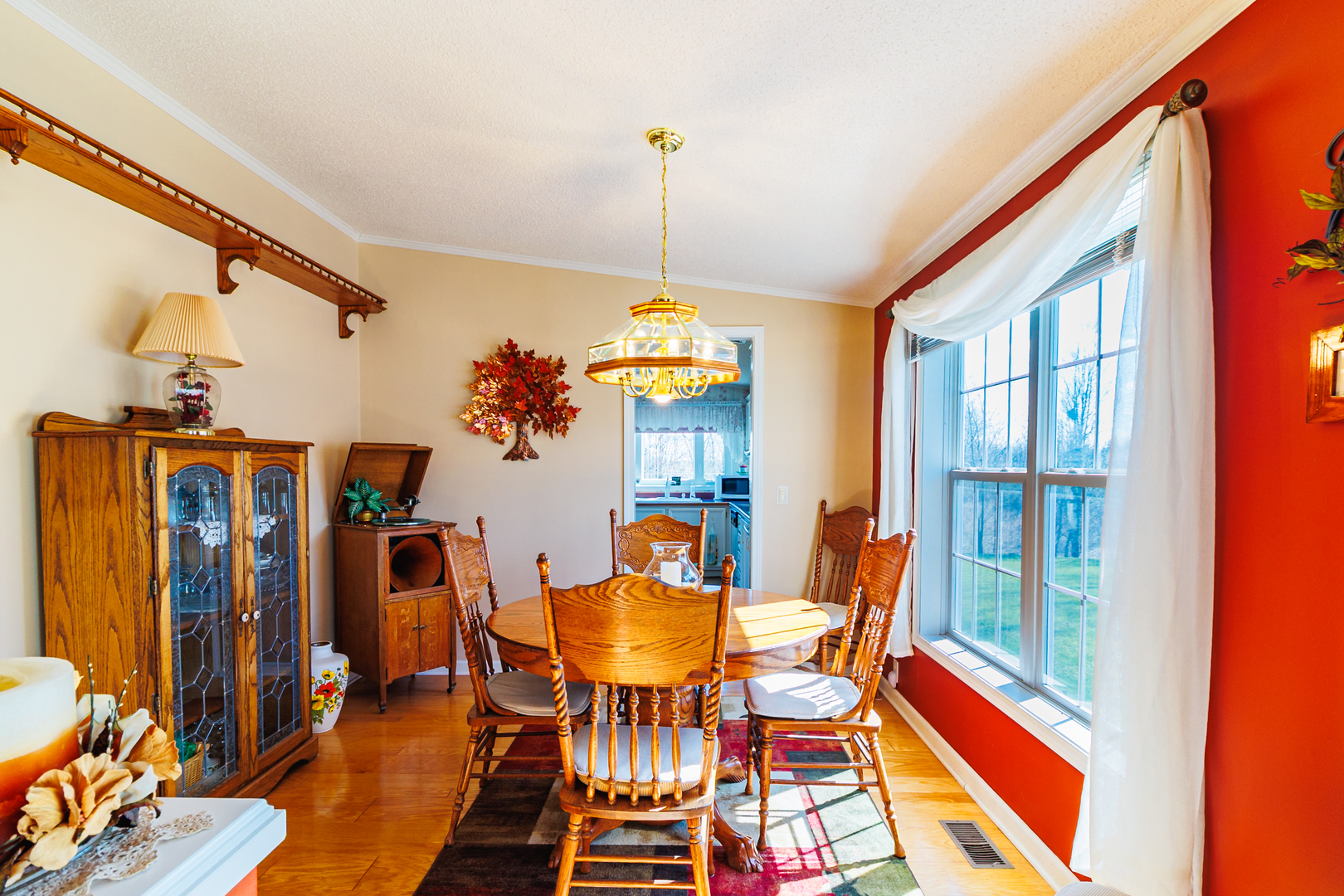 275 Tulip Circle, Matteson, IL 60443