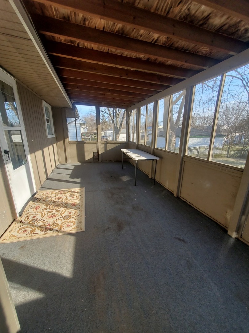 450 E MULBERRY Court, Glenwood, IL 60425