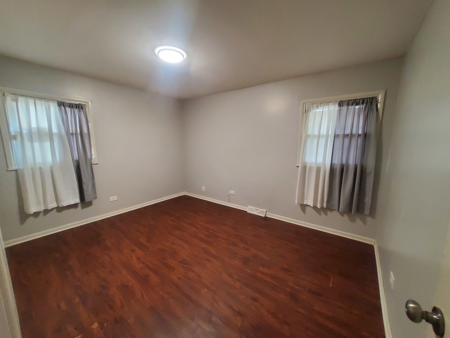 450 E MULBERRY Court, Glenwood, IL 60425