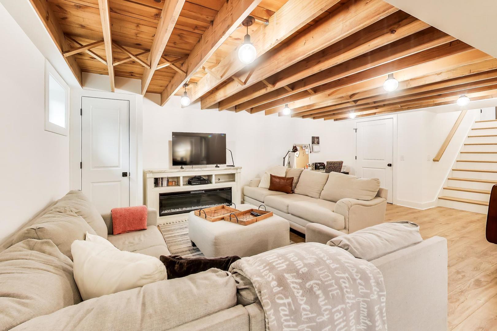 505 S Elm Street, Palatine, IL 60067