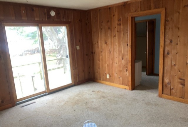 1662 S Chicago Avenue, Freeport, IL 61032